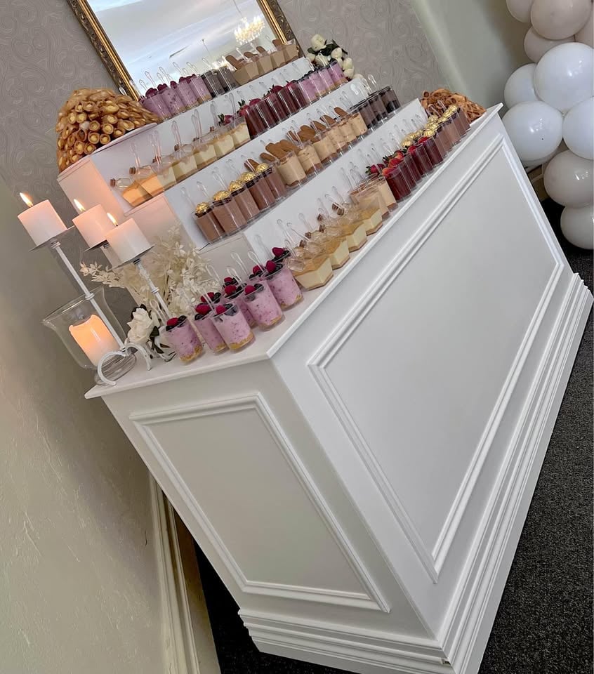 Dessert stand & table for hire48hr hire ! photo 6