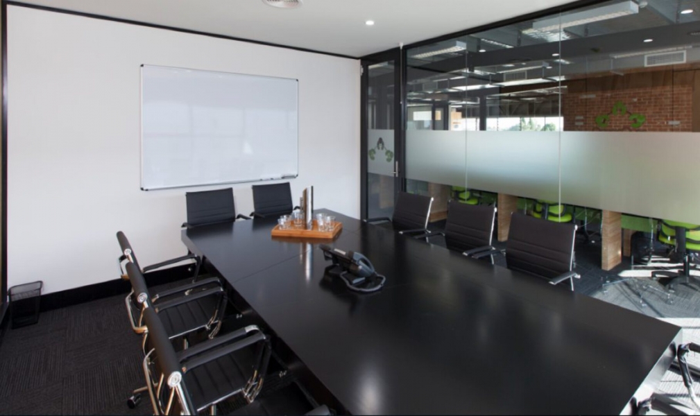 OfficeOurs photo 3