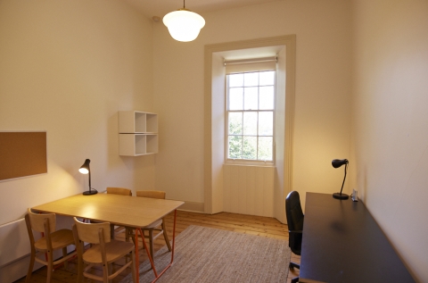 Studio 3, Henderson House photo 4