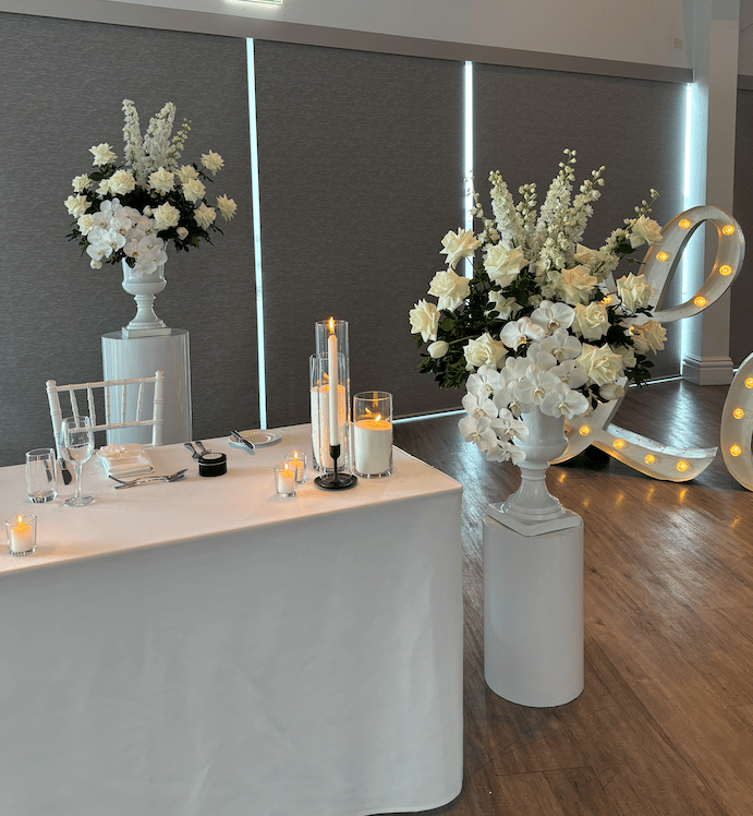 White Round Plinths photo 3