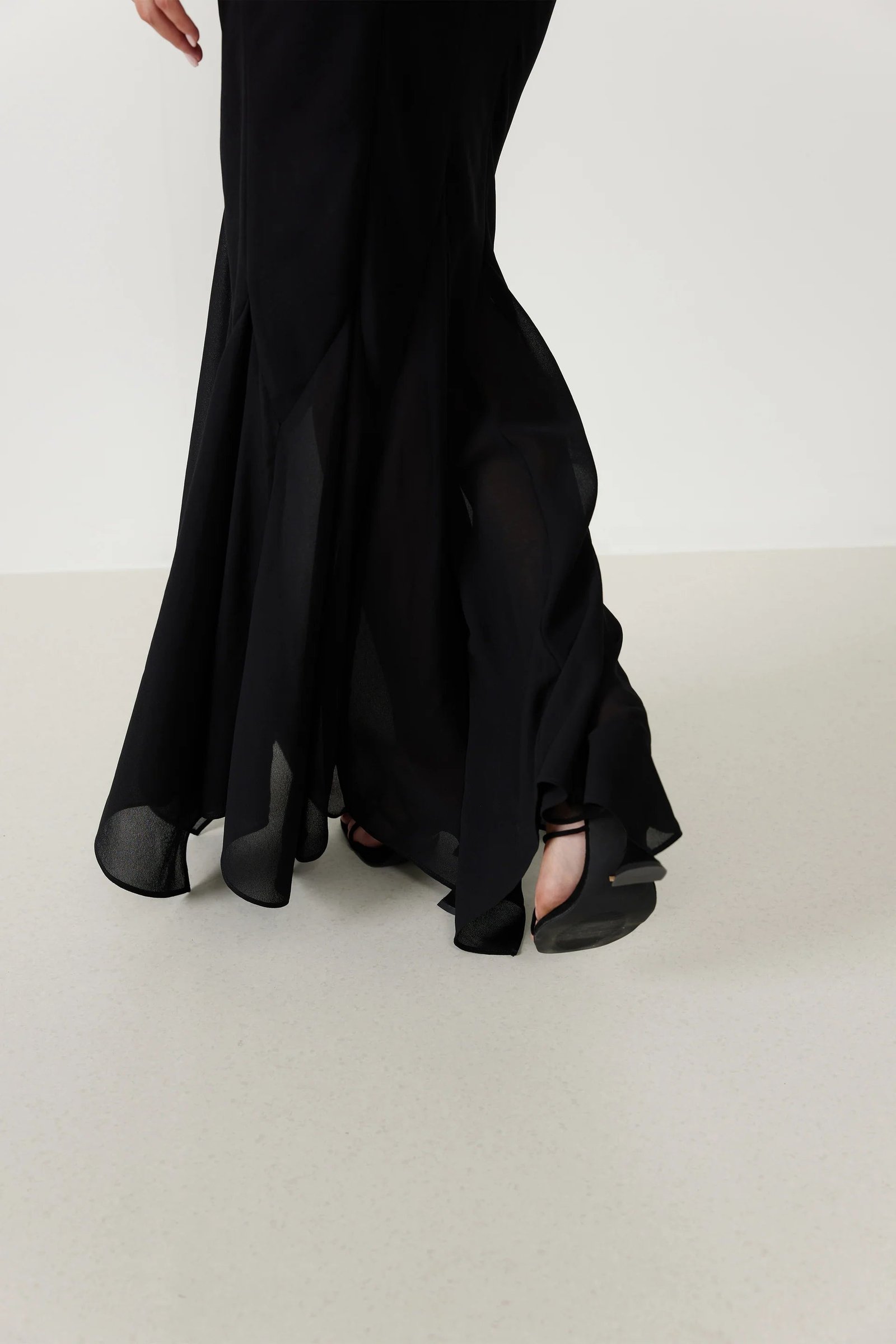 LEXI ESME DRESS - BLACK photo 4