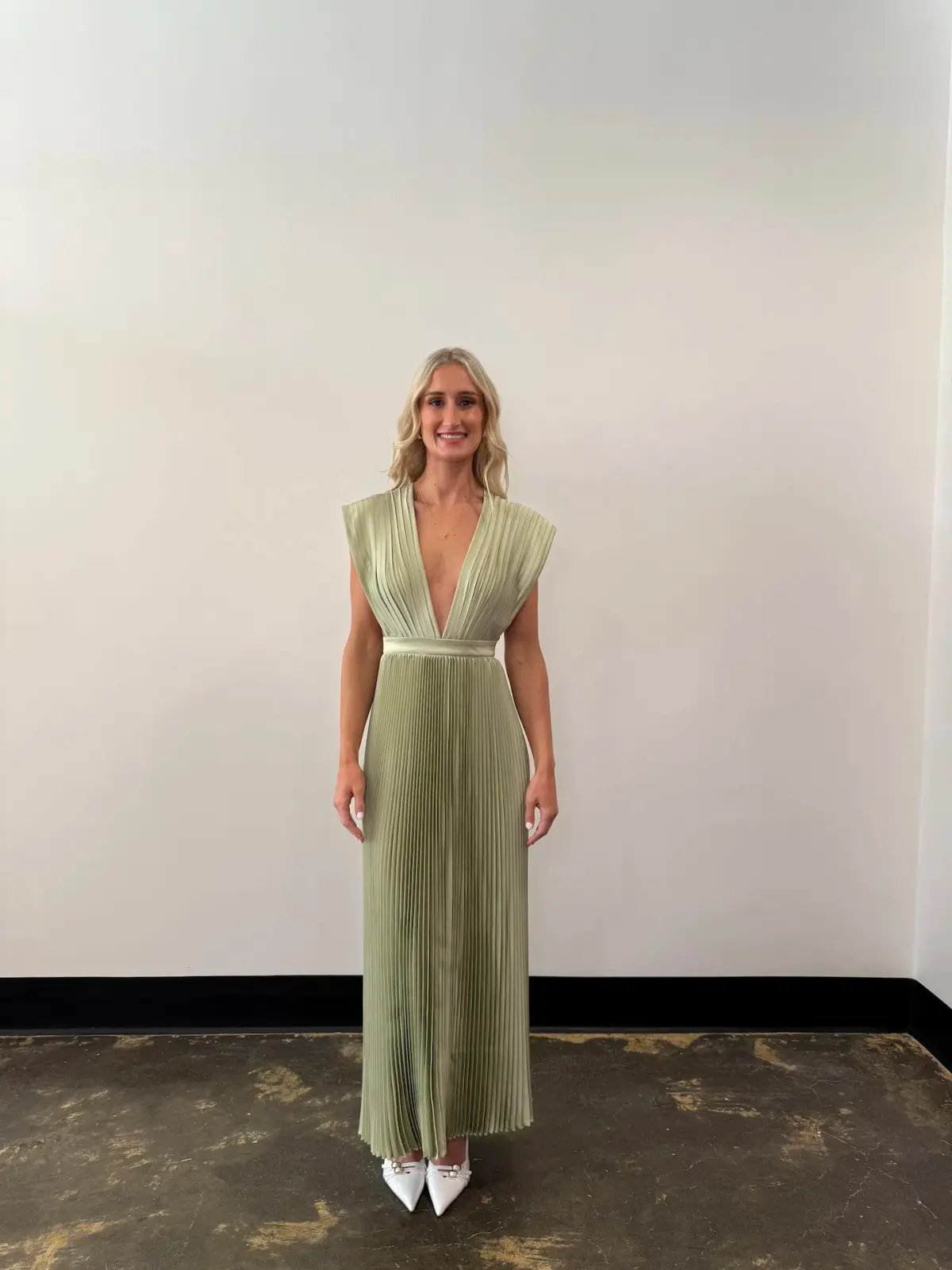 L'Idee Woman Gala Gown in Fresco Size XS / AU 6 photo 2