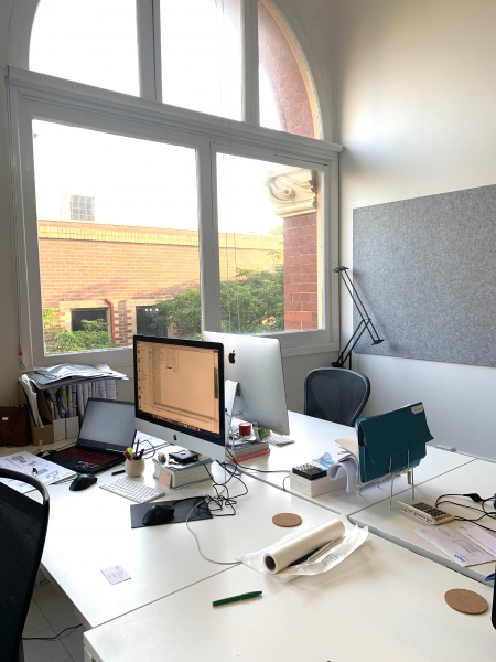 Dedicated desk in Shared Studio photo 8