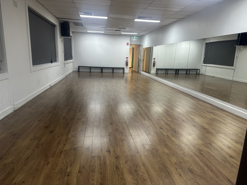 La Fiesta Dance Factory- Room 1 photo 4