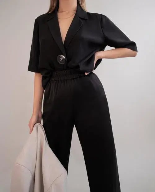 Viktoria and Woods Chorus Shirt Size 1 and Pilot Pants Size 3 Set Black photo 4
