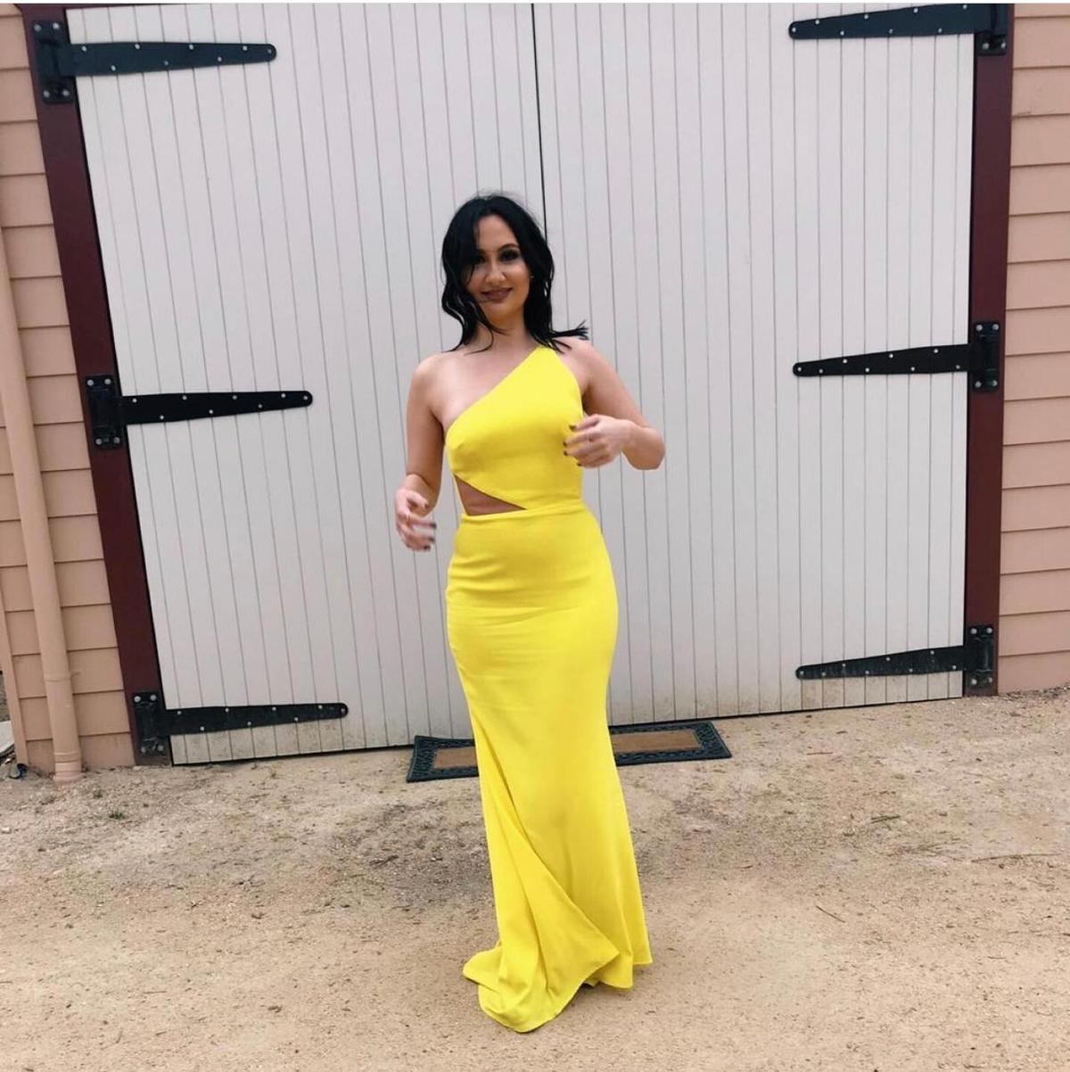 Alex Perry Serena Gown Yellow Size 8 photo 7