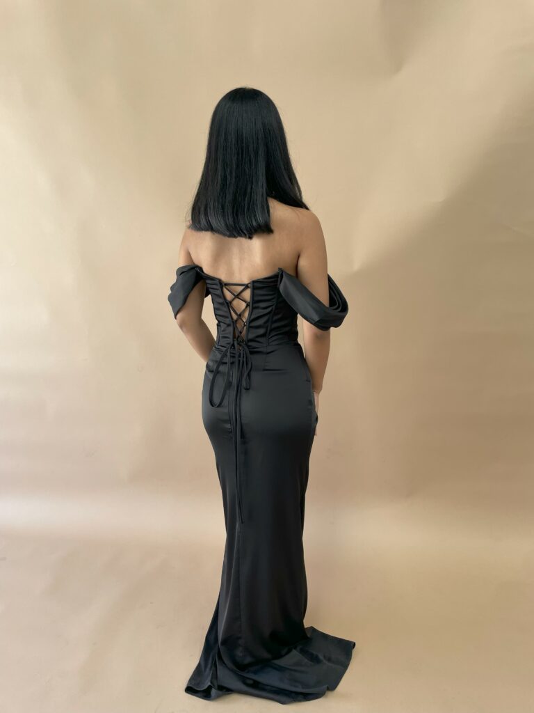Tania Olsen Carmi Gown Black photo 5