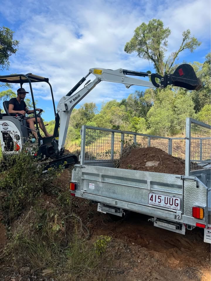 2.5t Kubota Excavator photo 7