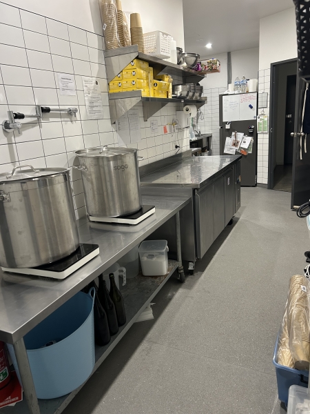 Workshop Space/Kitchen Studio photo 7