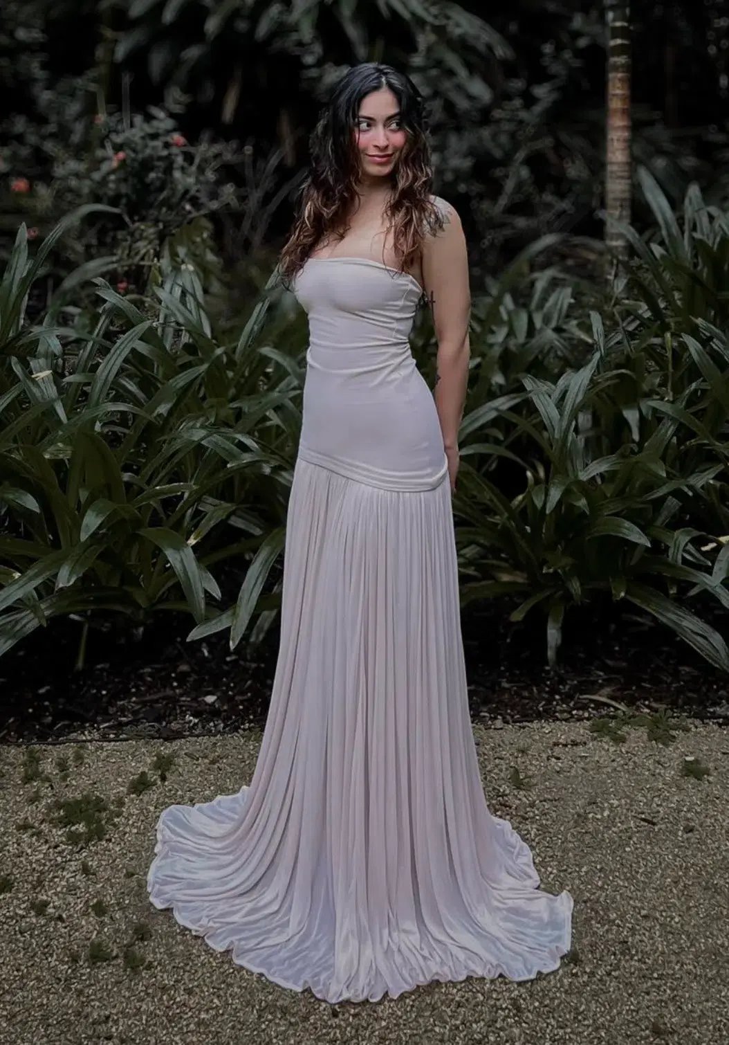 Helsa The Naomi Gown Barely Pink Size 10 photo 6