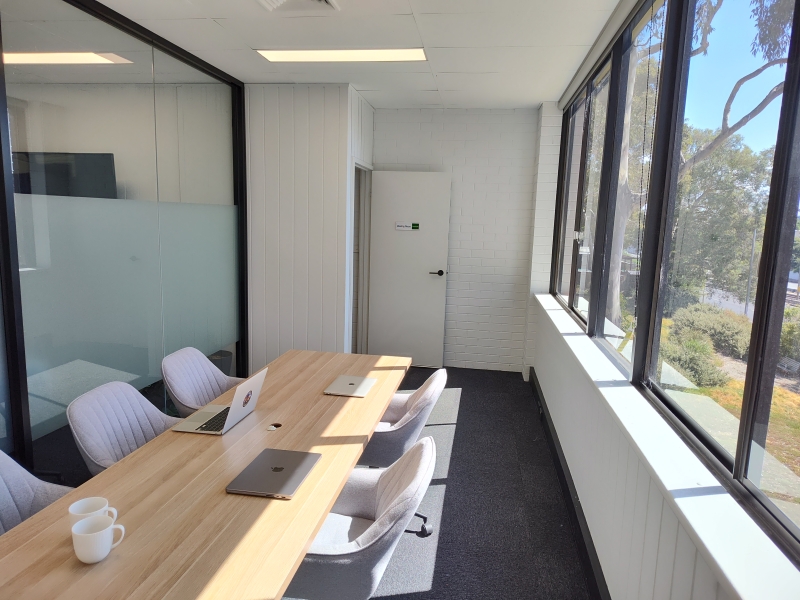 Light filled second storey office for up to four photo 3