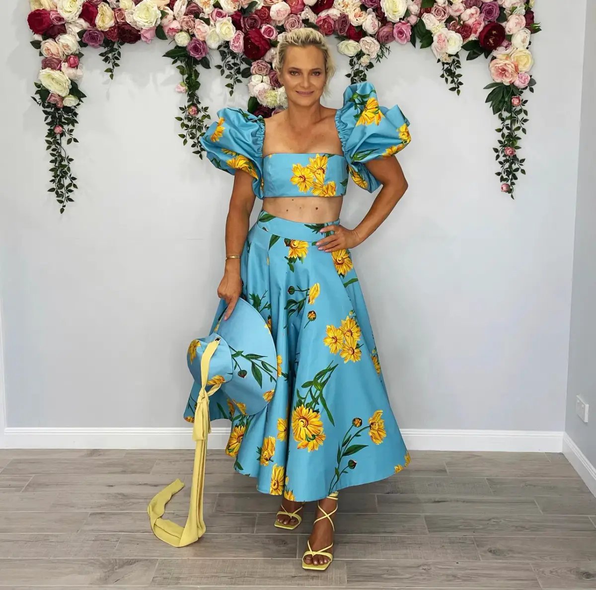 Leo and Lin Bleu Marguerite Puff Top & Maxi Skirt Set Print Size 10 photo 8