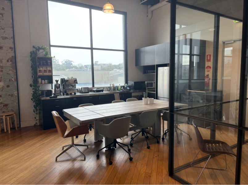 Cool Cremorne Office Seeks Hybrid Business! photo 3