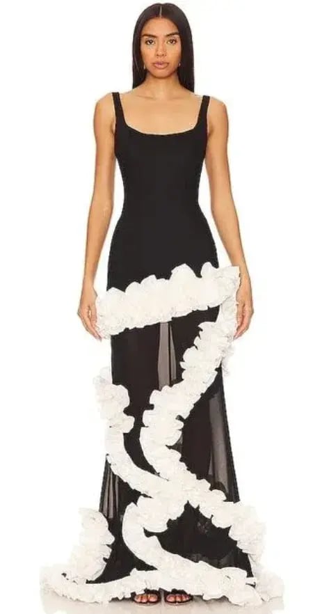 NBD Wisteria Gown Black Size 6 photo 2