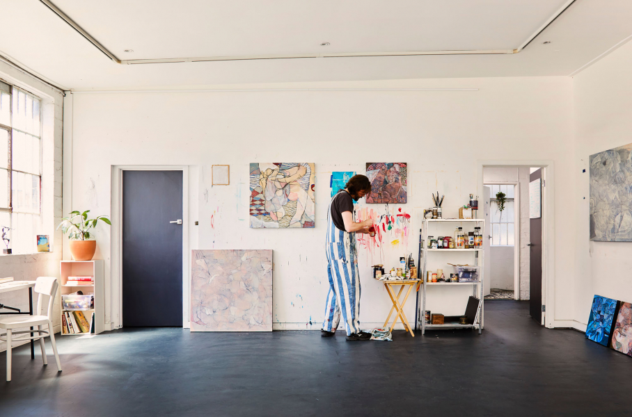 Light filled warehouse studio in Richmond photo 19