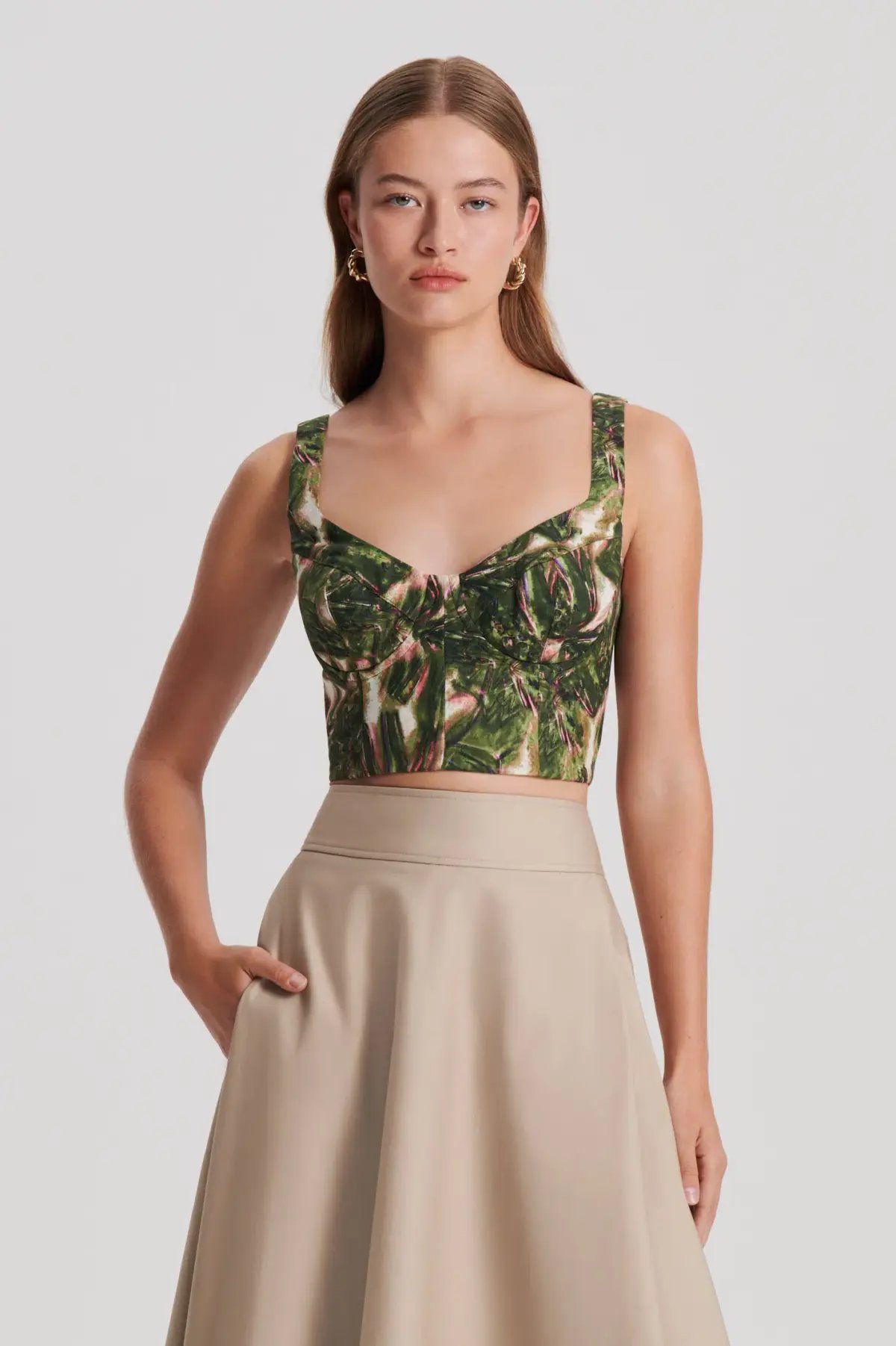 Scanlan Theodore Italian Printed Linen Bralette in Size 10 & Trouser in Size 8 Set Khaki photo 2