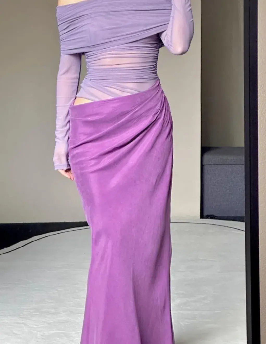 Benni Yasmin Off Shoulder Maxi Dress in Vintage Orchid Purple Size 6 photo 4