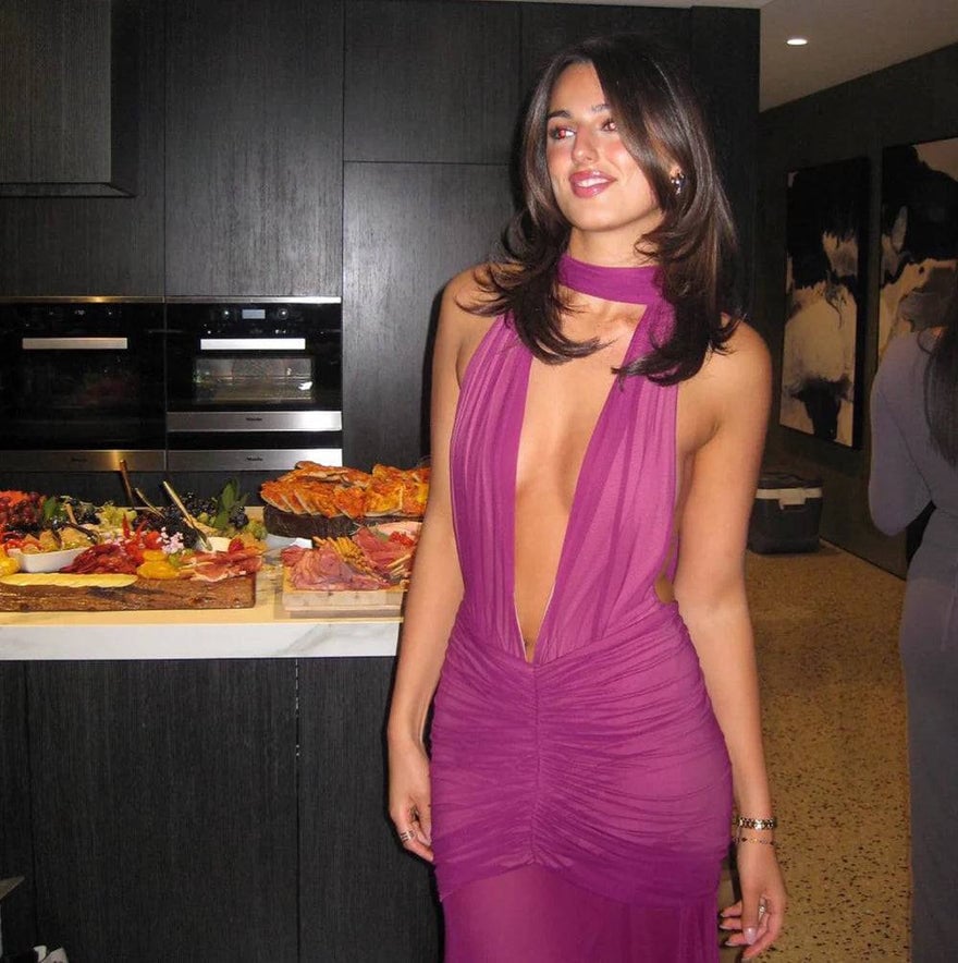 DZO Anna Set in Wine photo 2