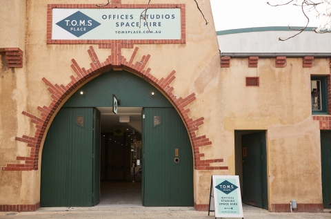 T.O.M.S Place Private, lockable 20m2 office photo 10