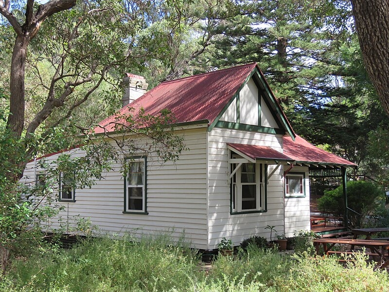 The Writer's Studio at Tom Collins House photo 4