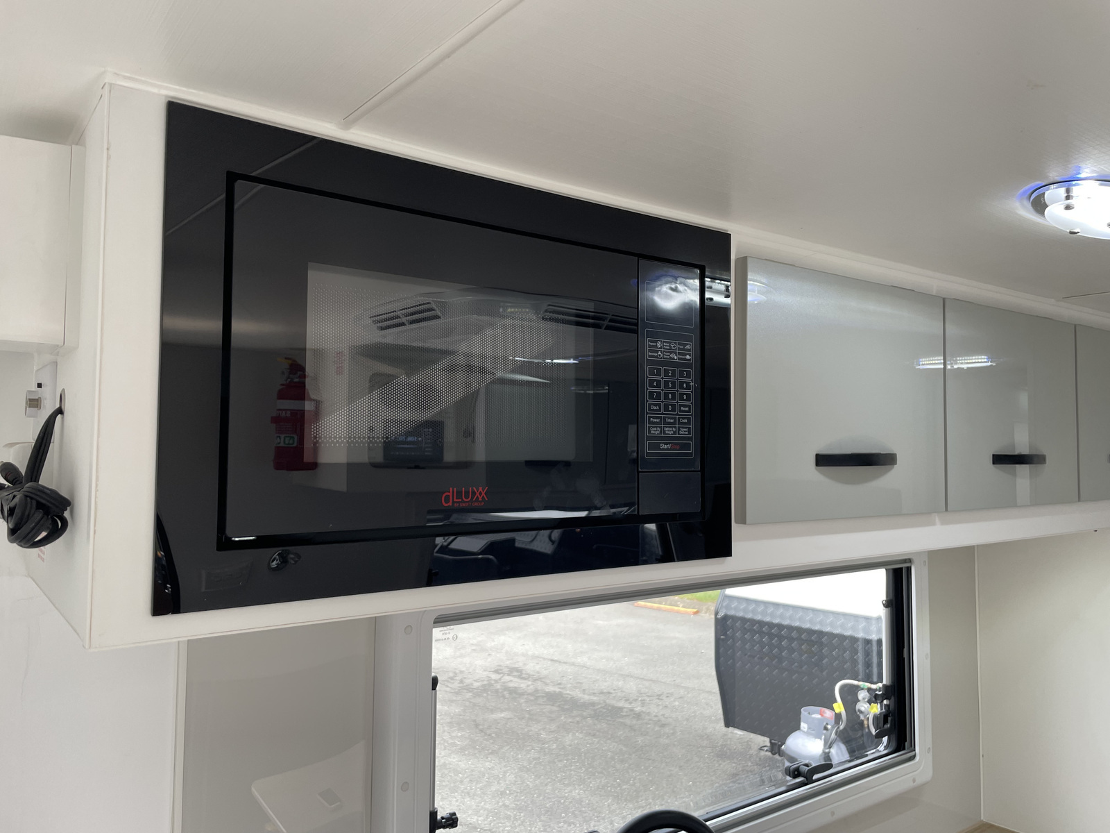Leader Double bunk and Queen, discounts for long term hire photo 7