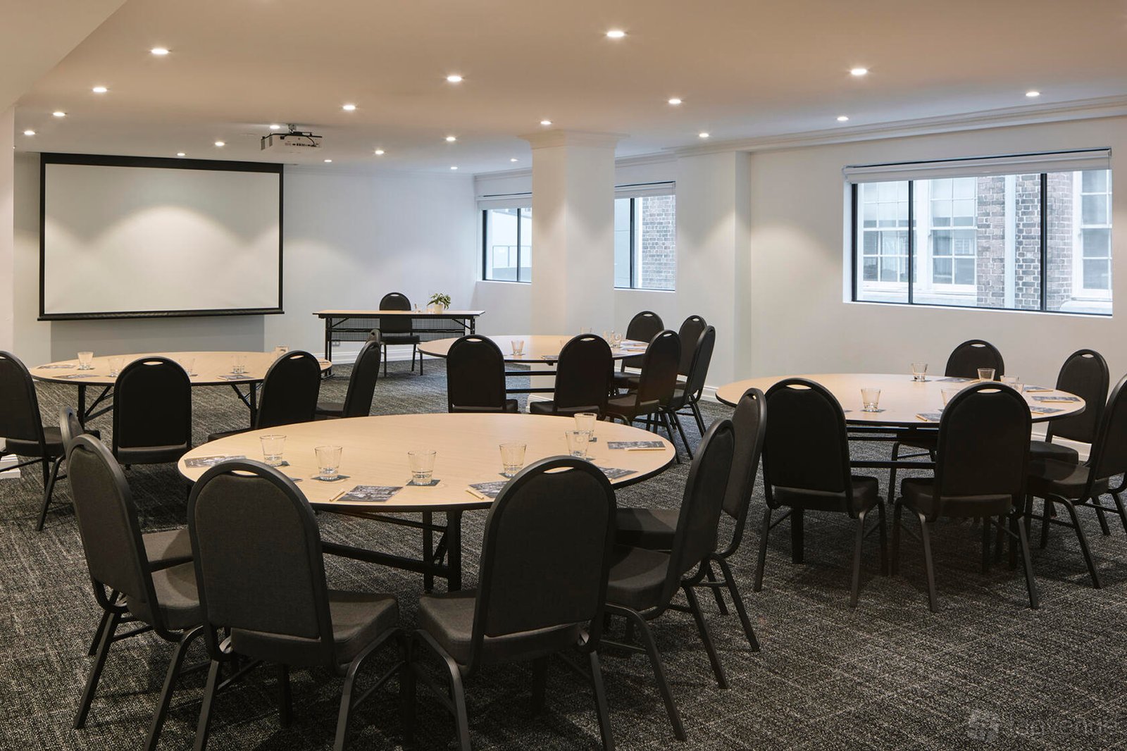 Albion Room at Rydges Sydney Central photo 2