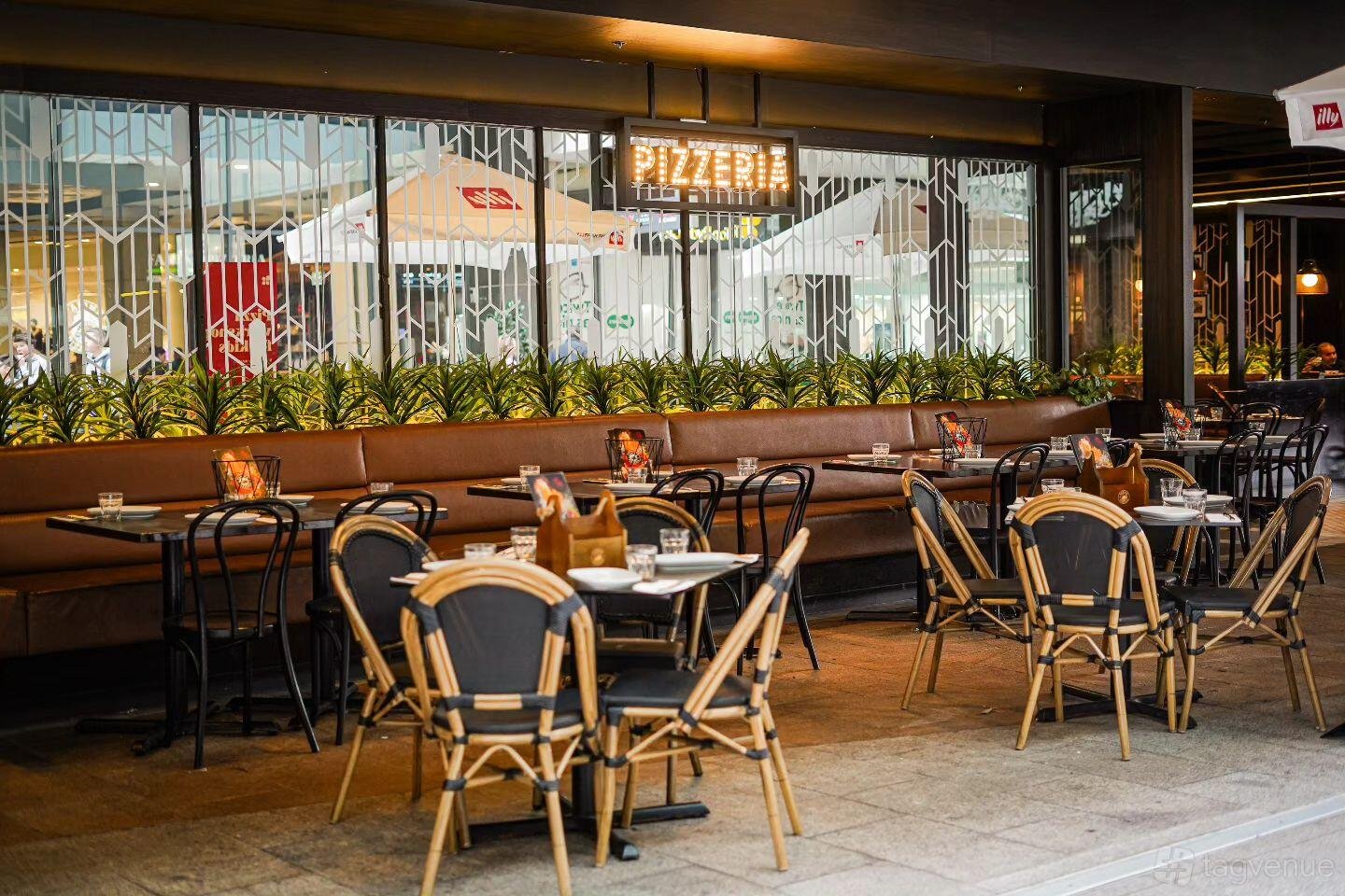 Entire Venue at Farina Pizzeria Top Ryde photo 8