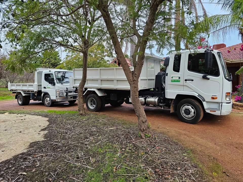 2024 Tipper truck hire Fuso photo 4