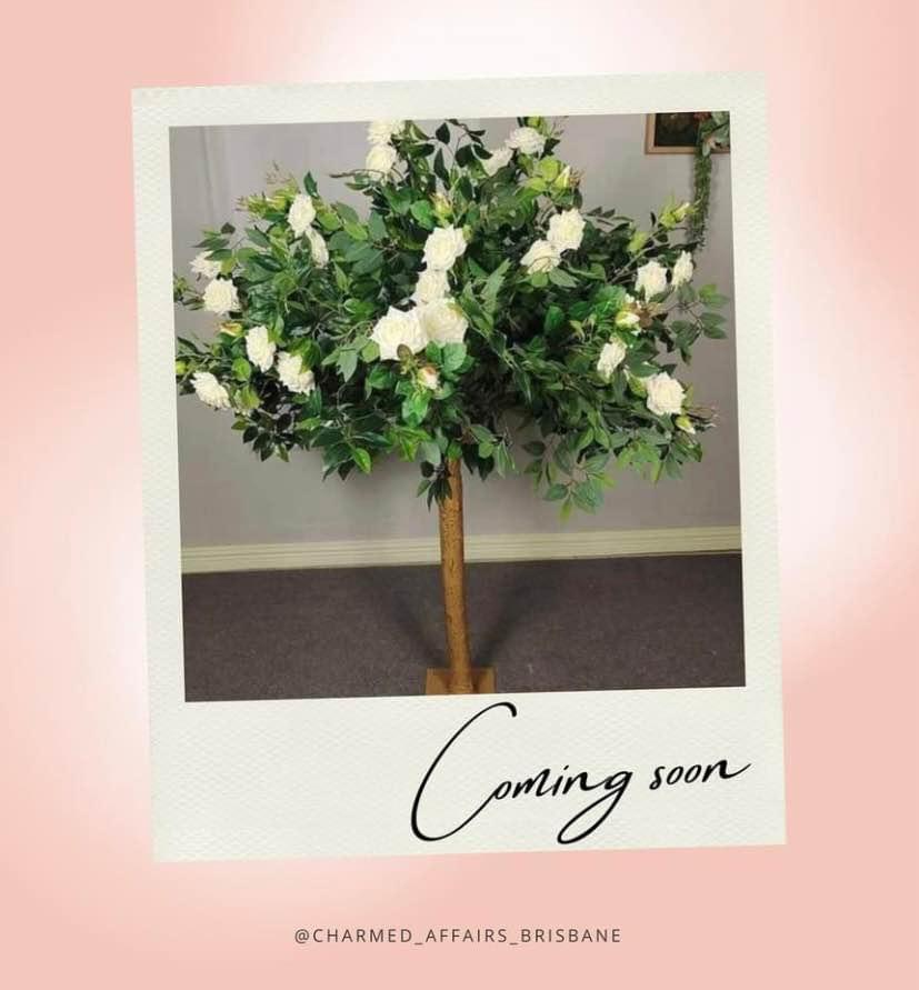 Floral arrangements for hire photo 10