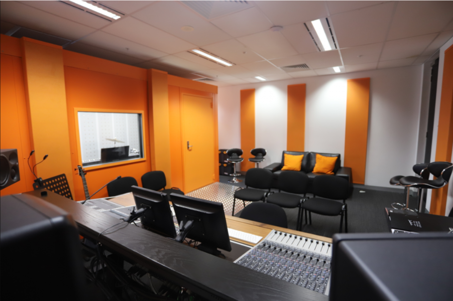 Bright Professional Recording Studio - United Pop photo 6