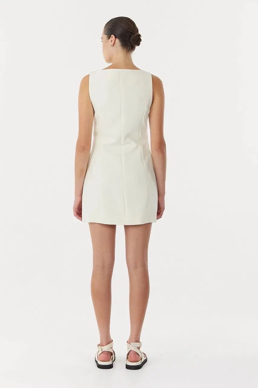 Third Form Skyline Tailored Mini Dress in Warm White Size 8 photo 3