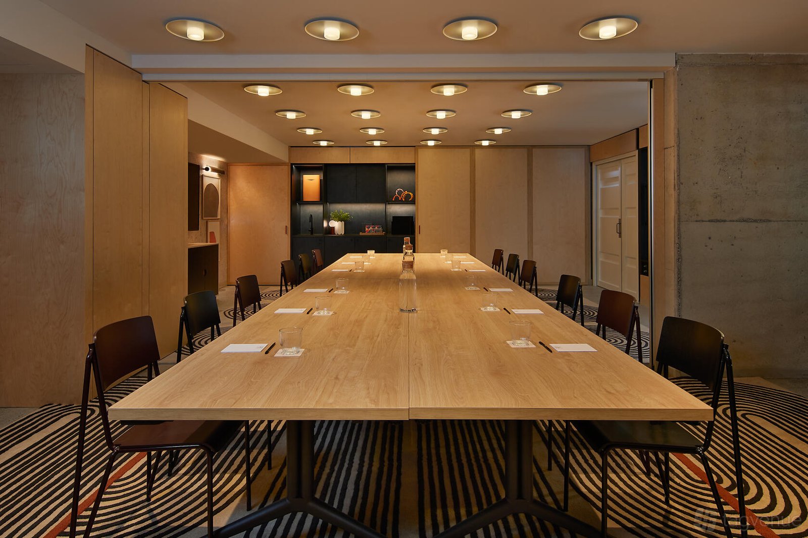 Studio 1 & 2 at Moxy Sydney Airport photo 3