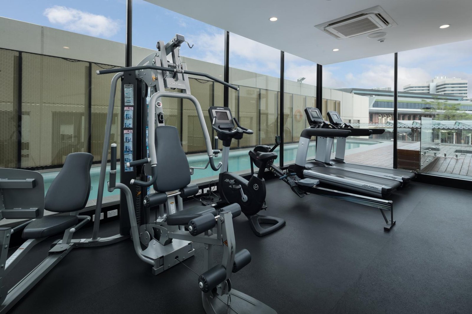 Podium 3 at Rydges Fortitude Valley Brisbane photo 10