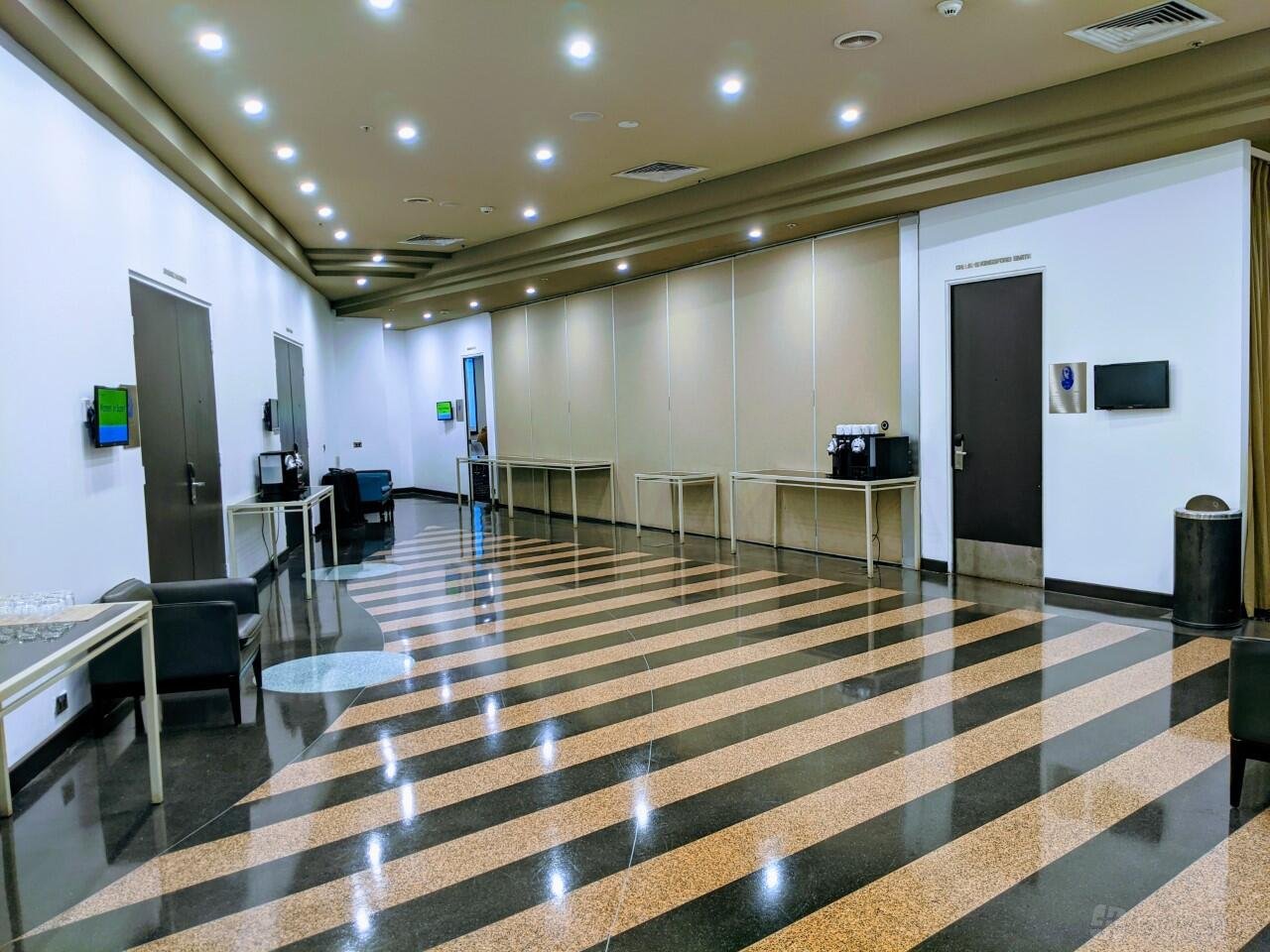 Herbert Hinkler at Crowne Plaza Sydney Airport photo 4