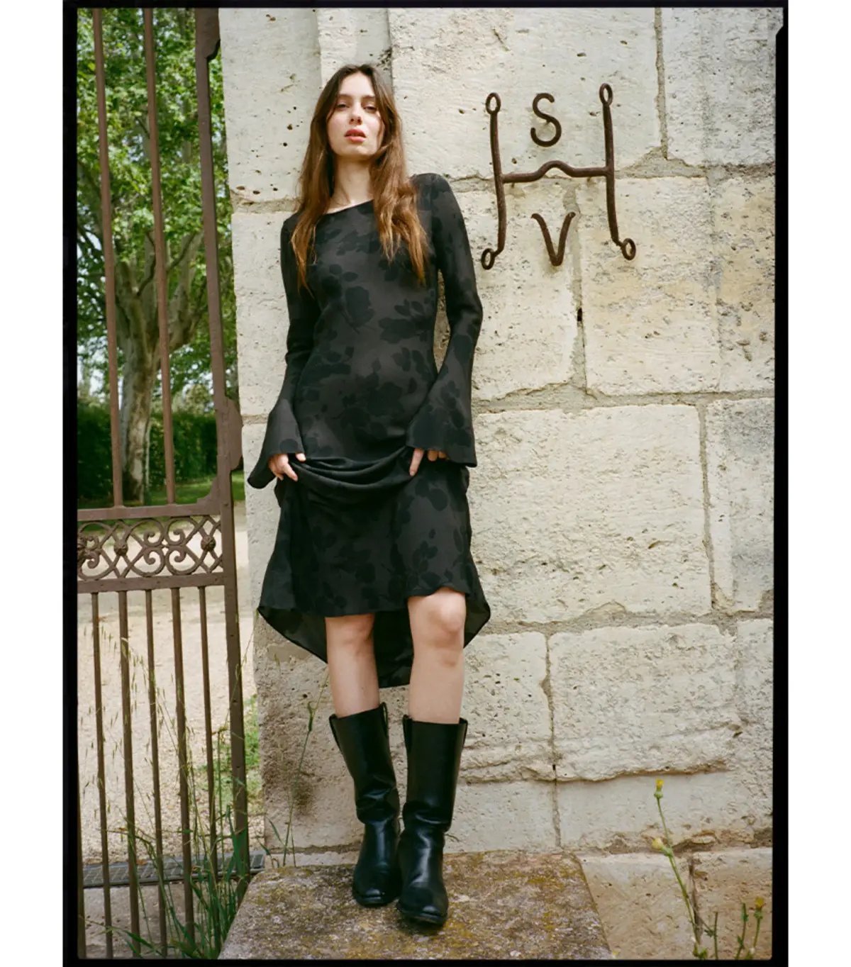 Realisation Gia Dress in Midnight Rose Size AU 10 photo 3