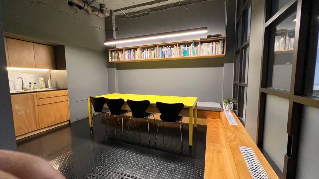 Co-working at Spowers Studio photo 3