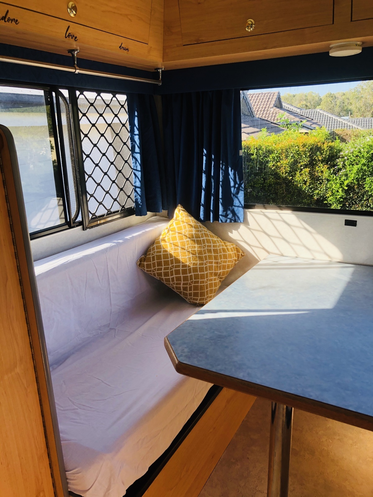 Mana motorhome photo 6