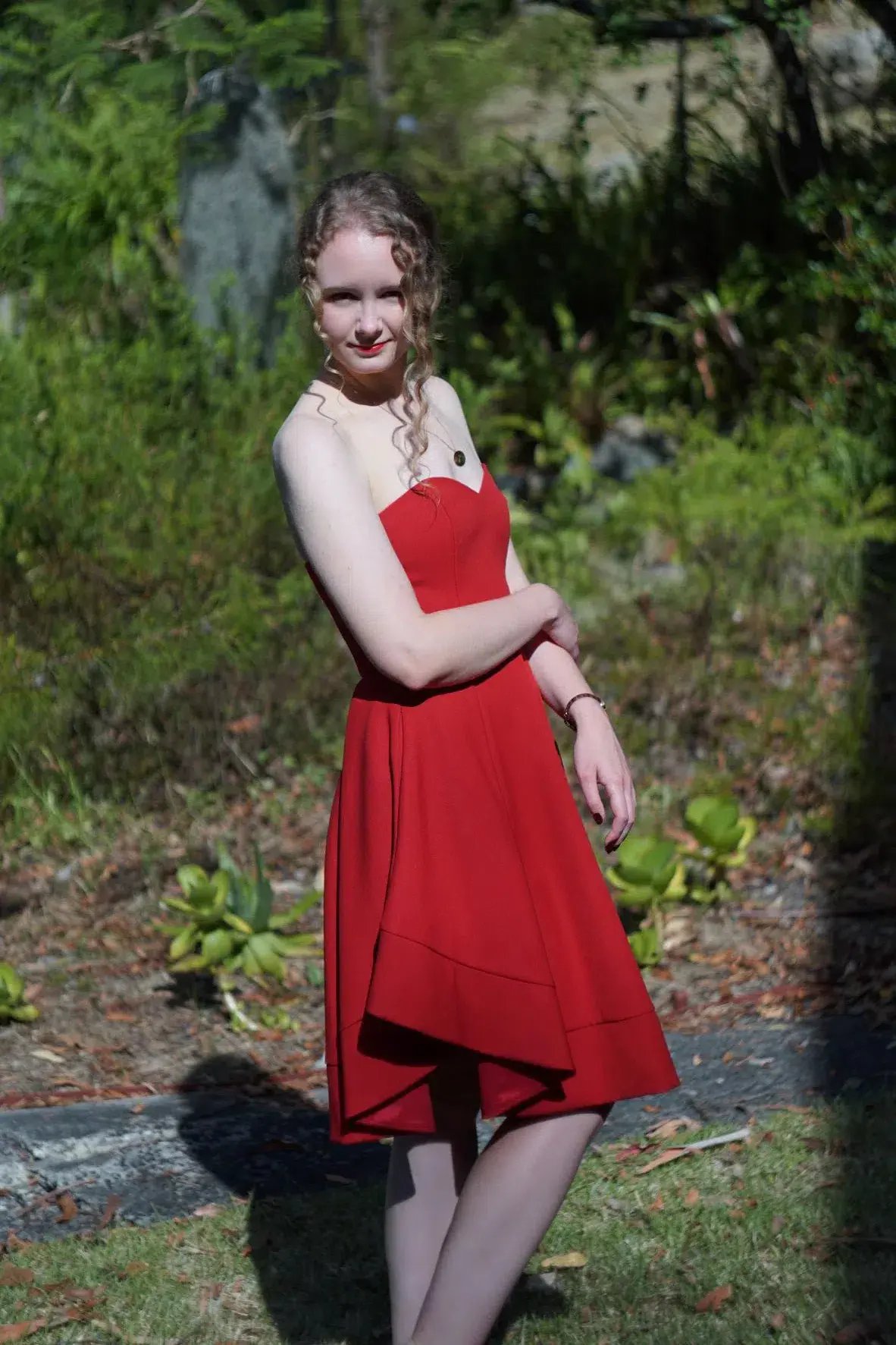 Pilgrim Midnight Chaos Dress in Red Size 6 photo 5