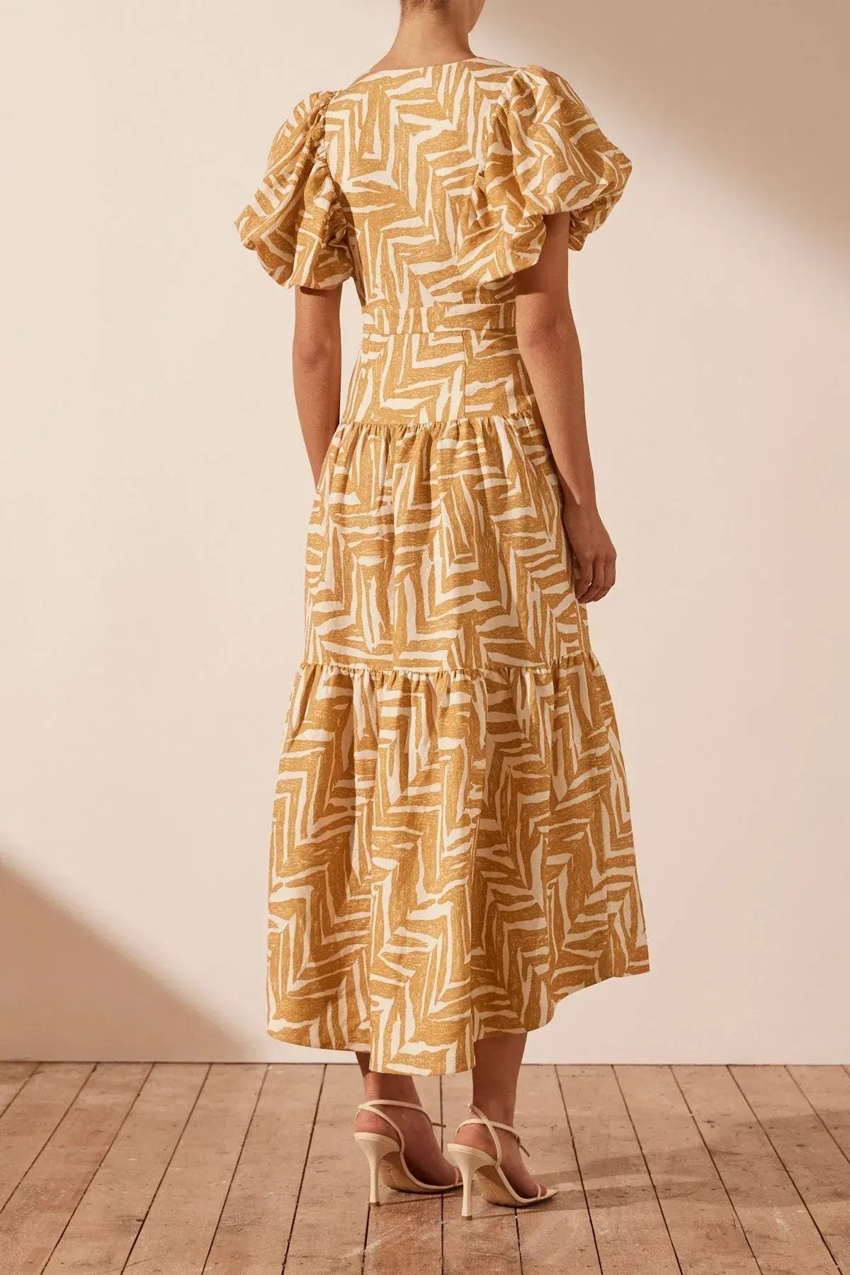 Shona Joy Imani Linen Plunged Short Sleeve Midi Dress Print Size 12 photo 3
