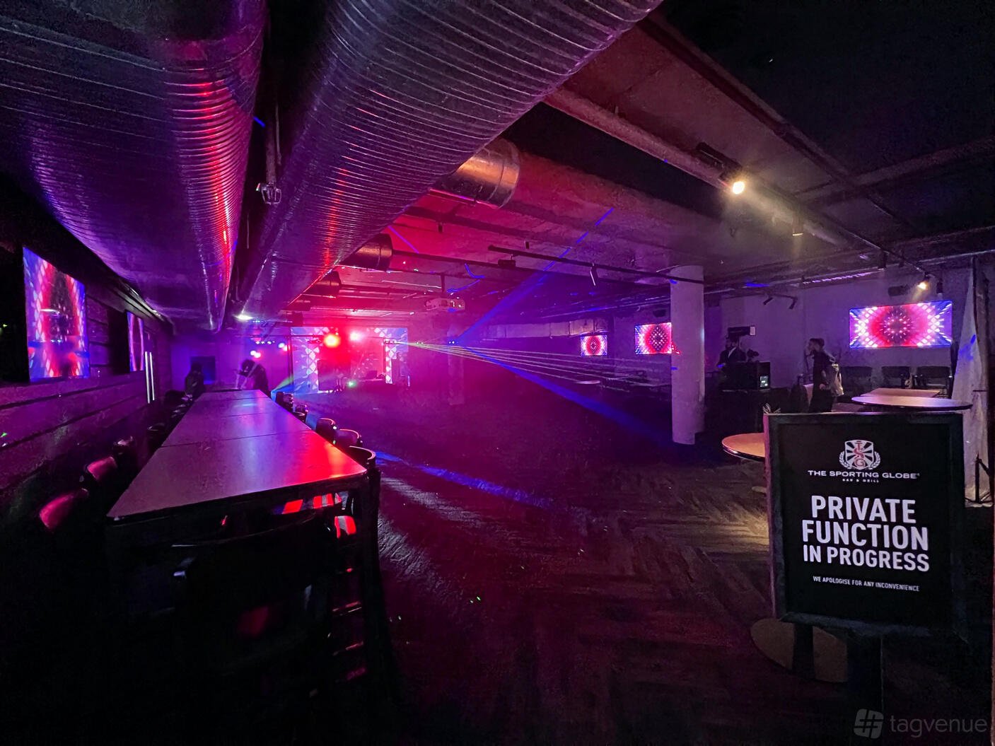 Centre Court at The Sporting Globe King Street Wharf photo 9