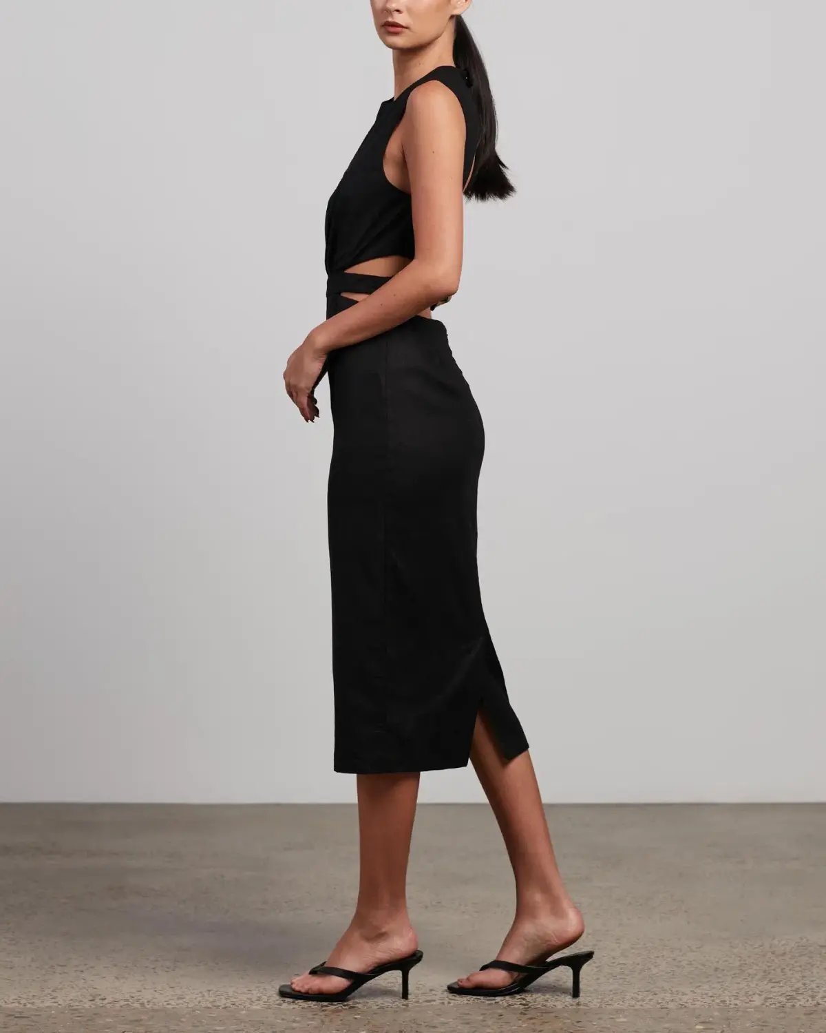 Pasduchas Piquant Midi Dress Black Size 10 photo 2