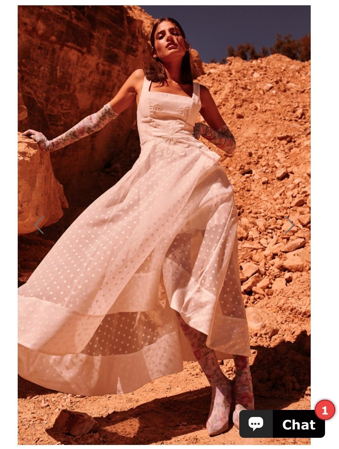 Keepsake the Label - Chime gown Porcelain photo 5