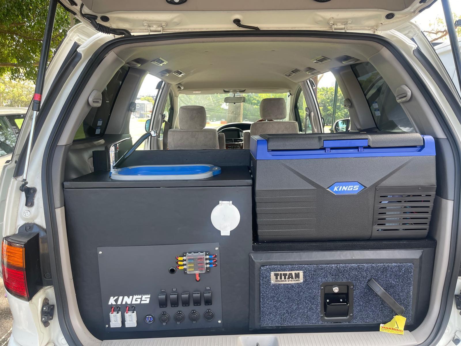 Mini Van photo 10
