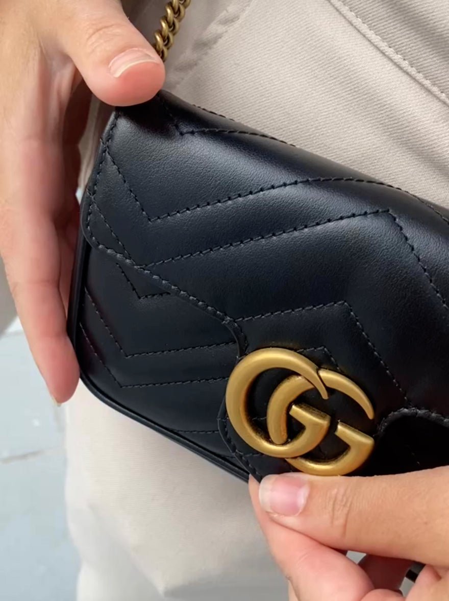 Gucci Super Mini Marmont Blk/Gld photo 2