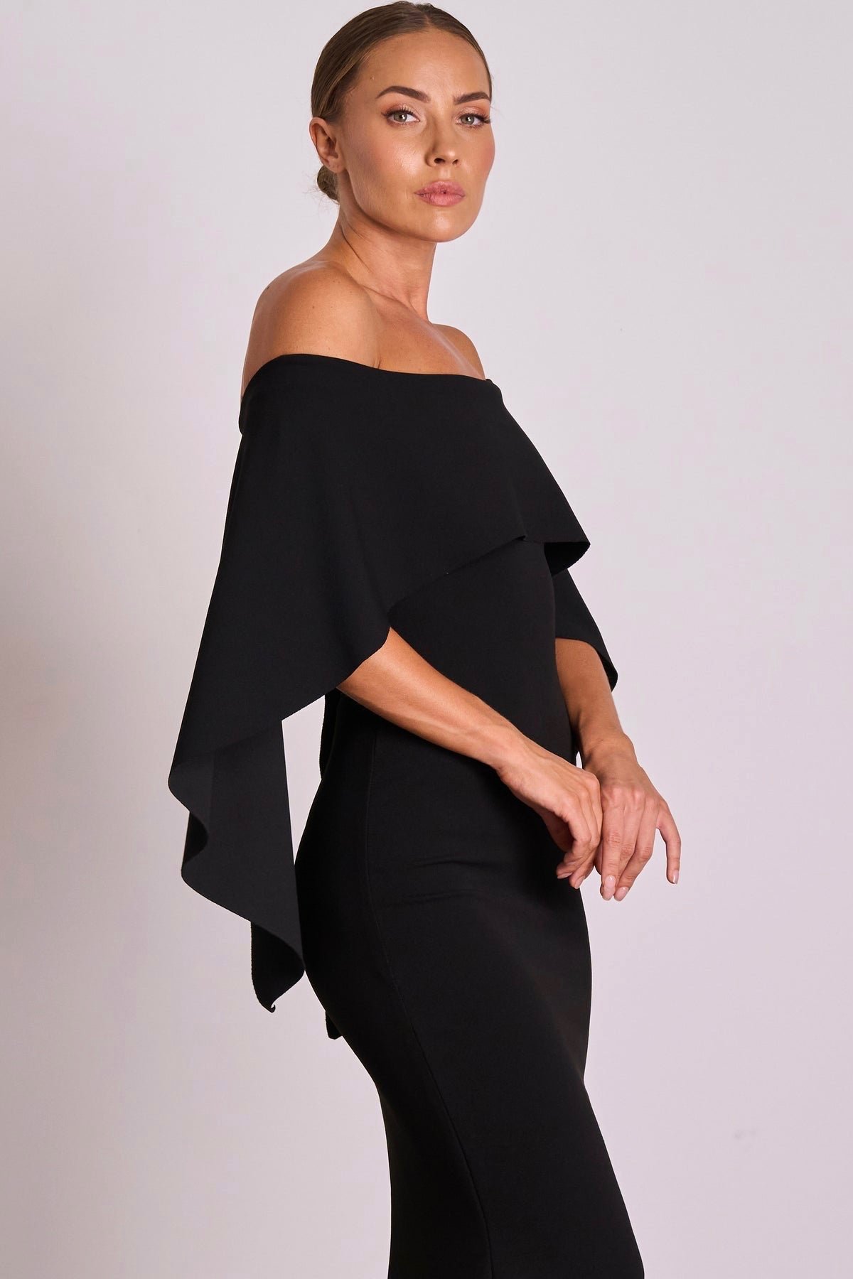 PASDUCHAS COMPOSURE GOWN - BLACK photo 2