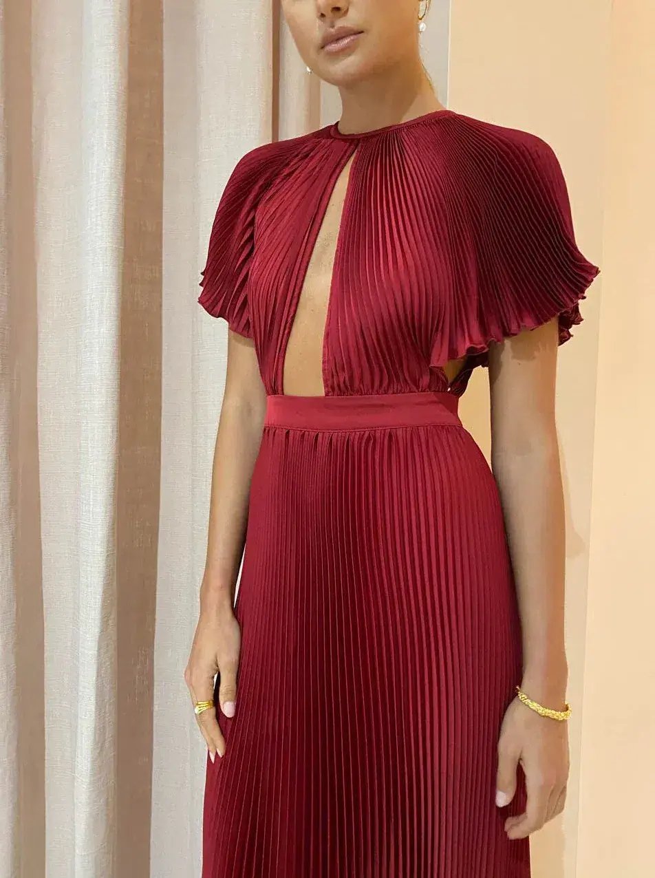 L'IDEE - Theatre Gown - Ruby - Size 10 photo 3