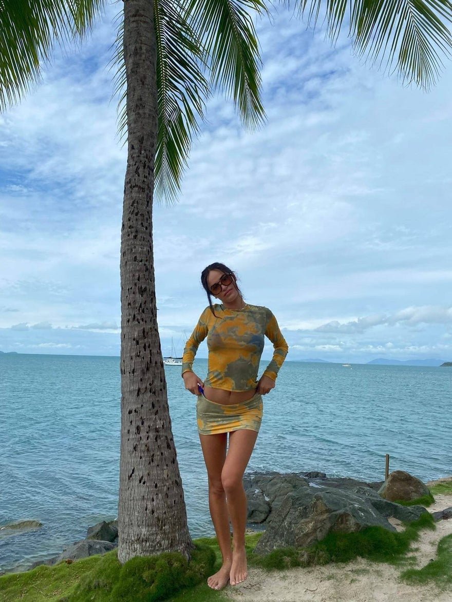 Miaou Elektra Skirt in Decades Yellow photo 3