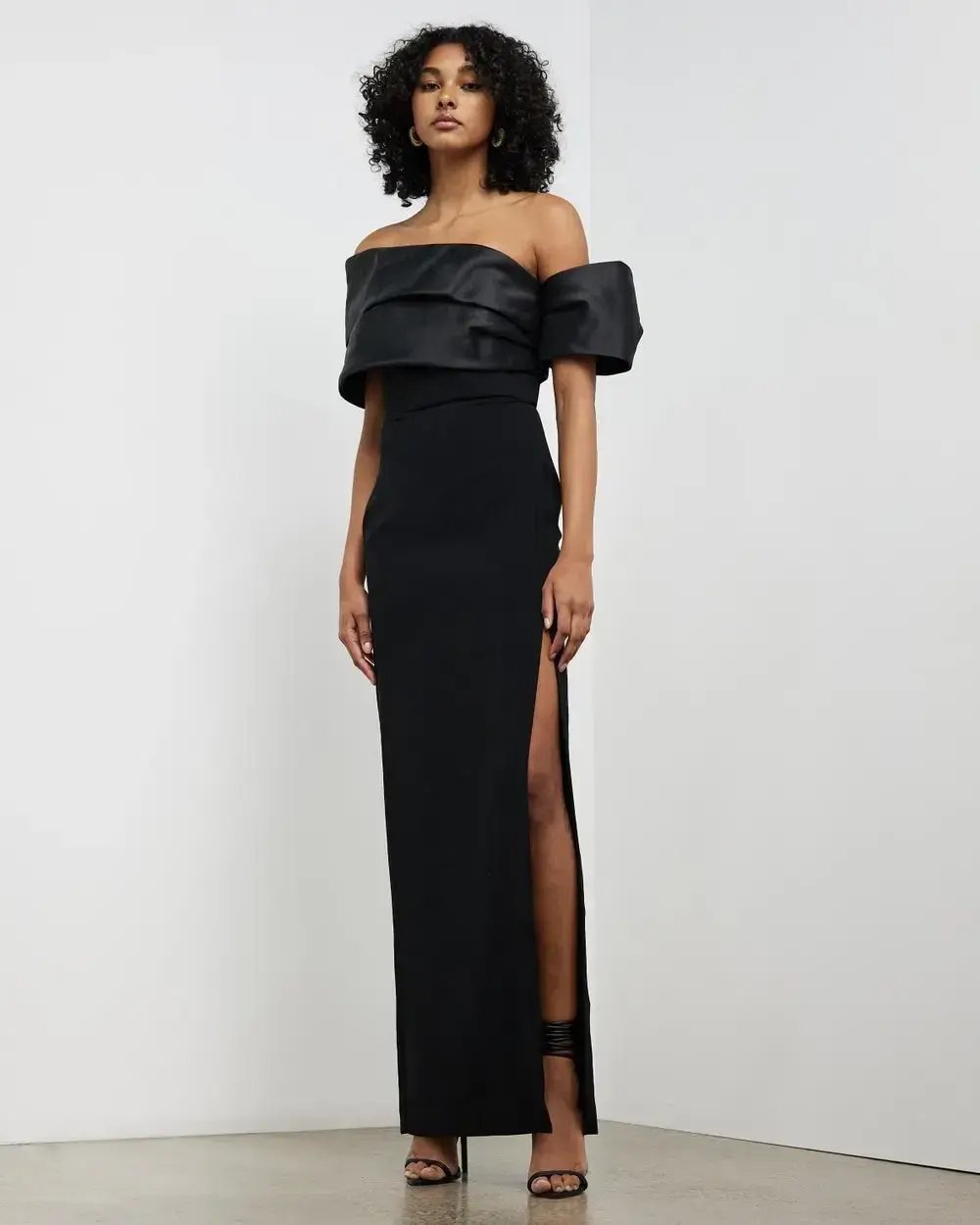 Solace London The Alexis Maxi Dress in Black Size 8 photo 3