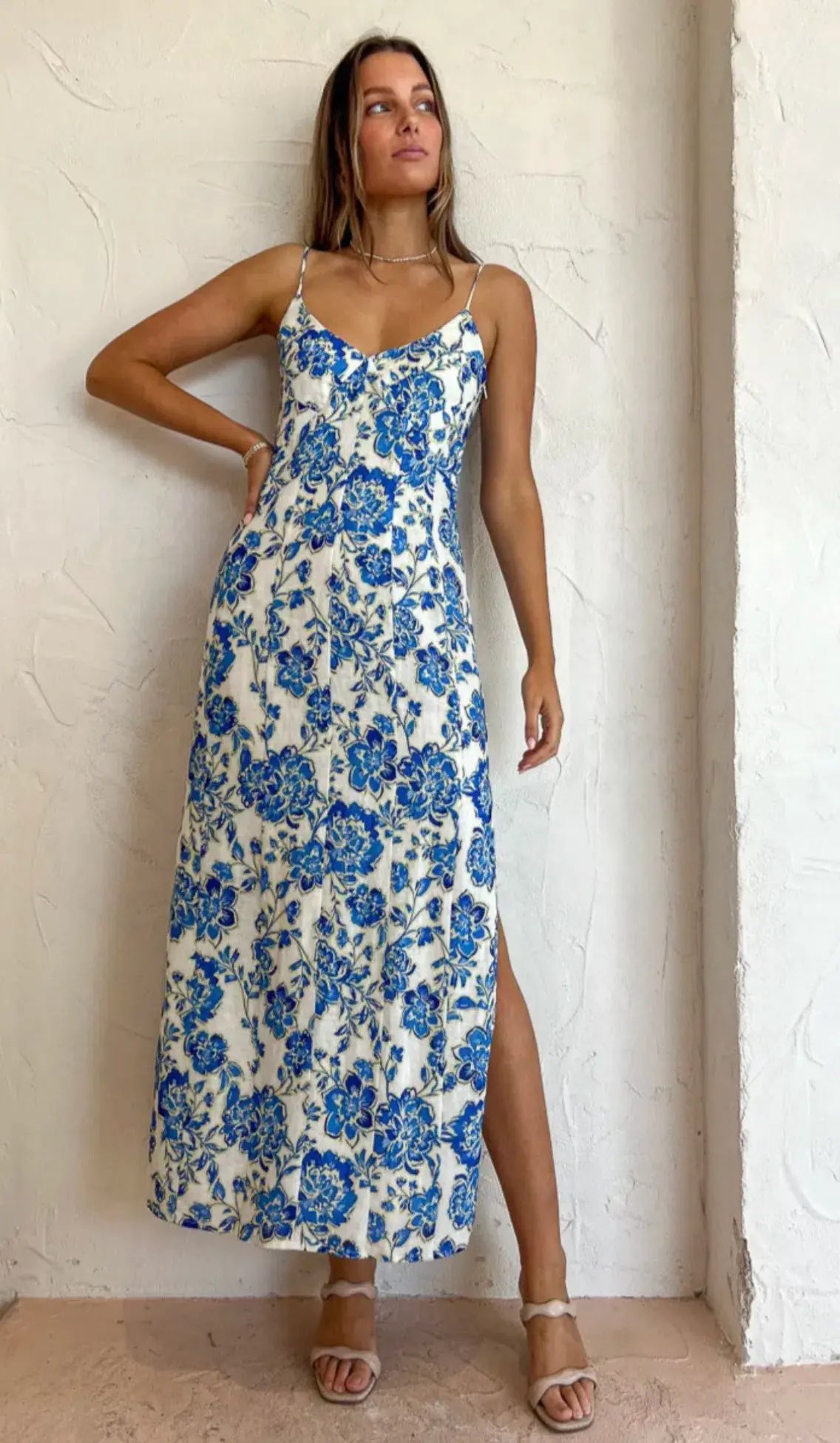 Issy Glimpse Dress In Bluebells Size 12 photo 4