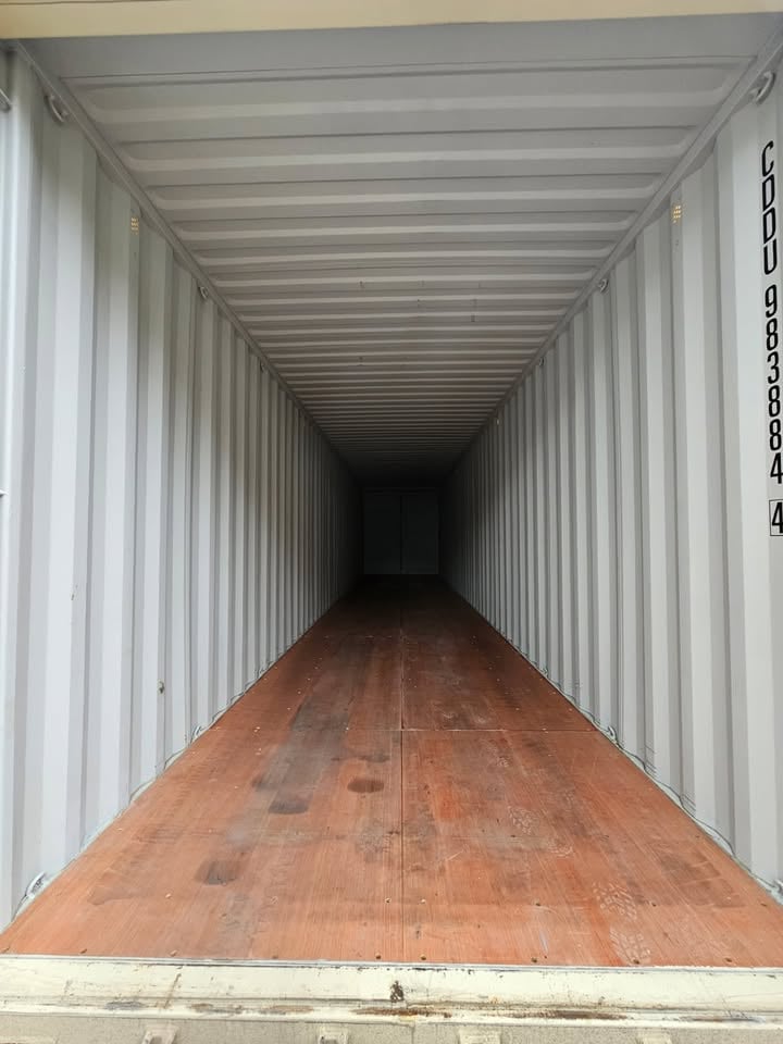 40ft High Cubes Light Beige - Single Use - Doors Both Ends PAY ON DELIVERY photo 2